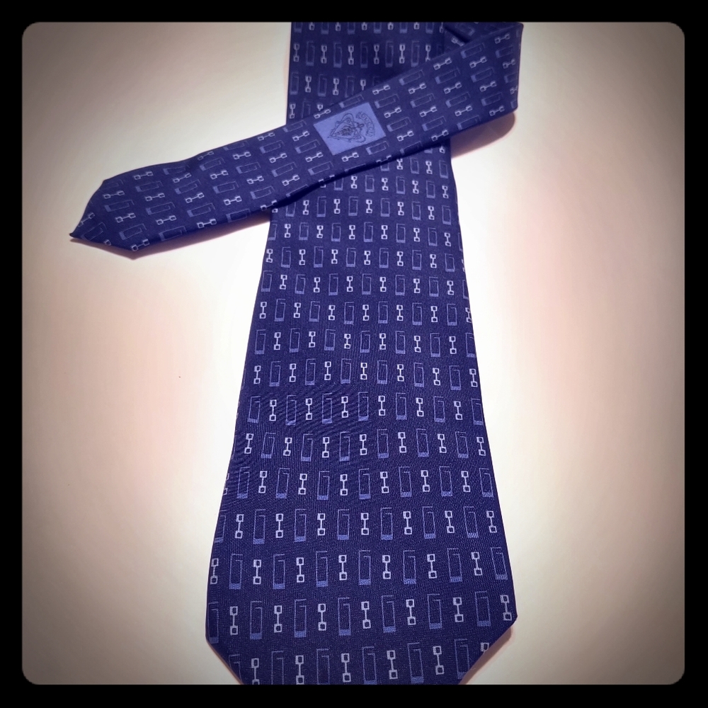 Gucci silk tie